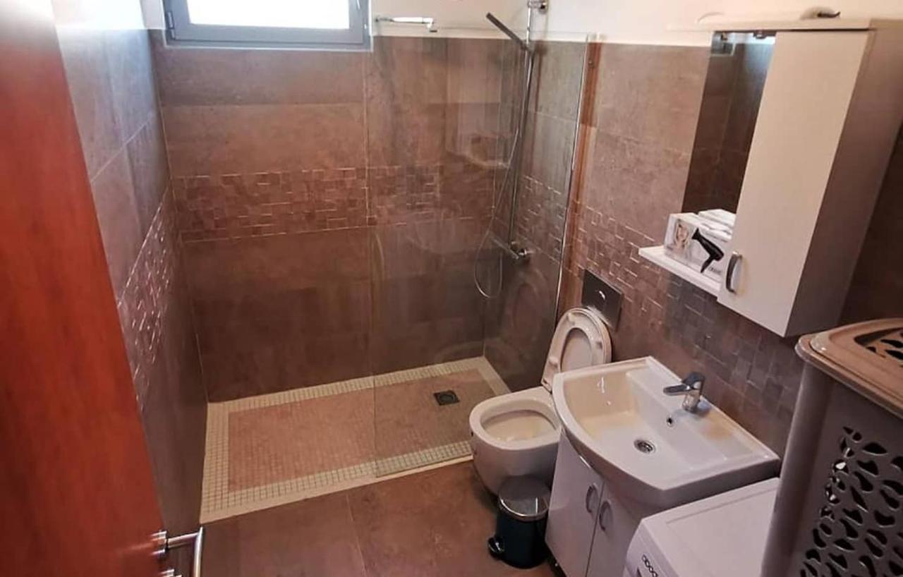 New Luxury Apartments באר מראה חיצוני תמונה